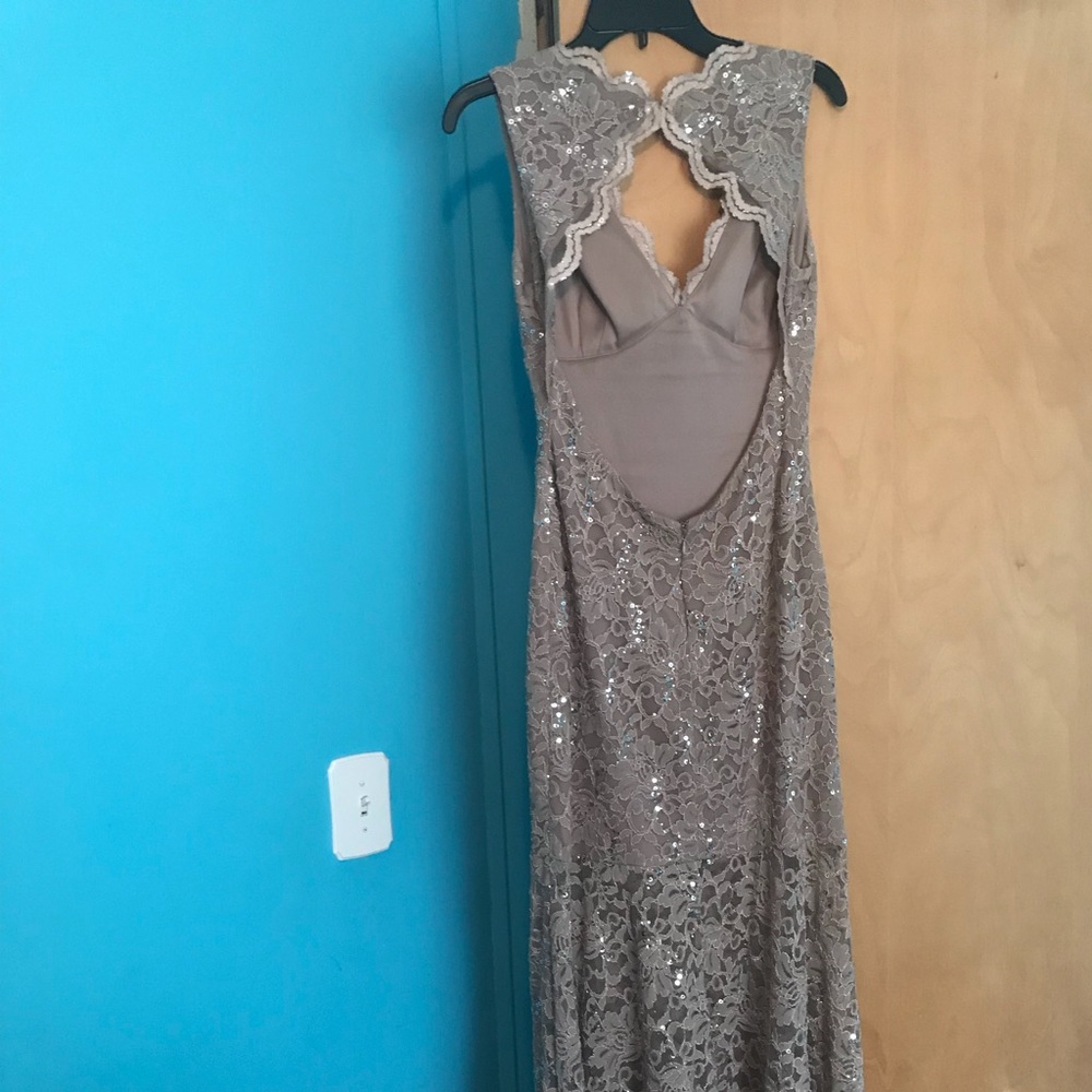 Prom dress - Picture 2 of 2